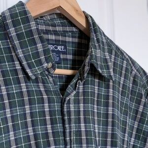 Men's Vintage Navy, Green Short Sleeve Cotton Plaid Shirt. Medium.